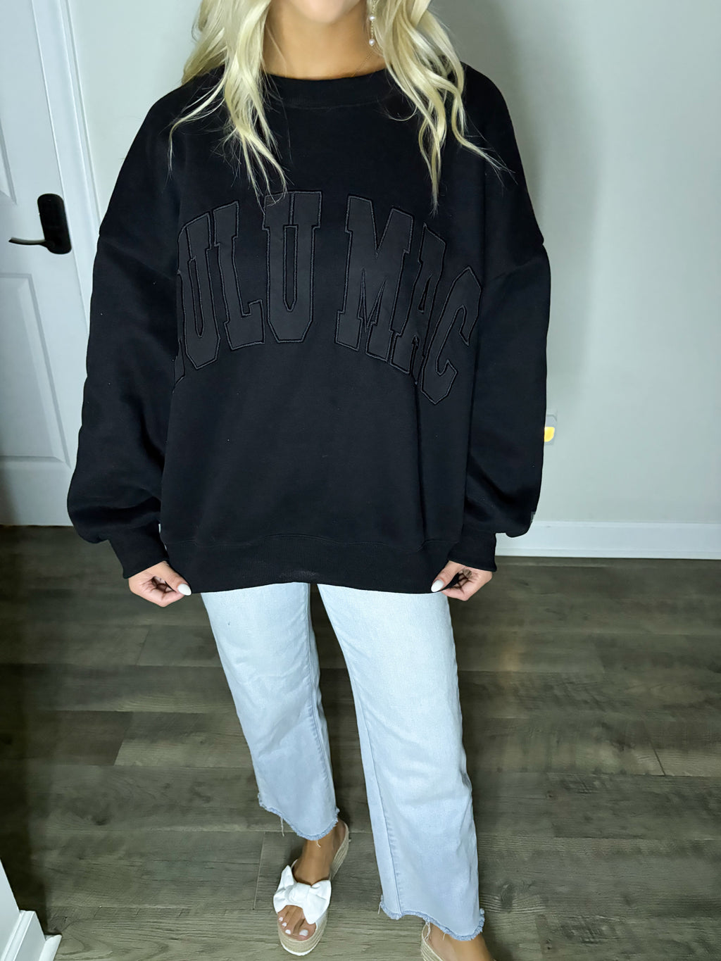 Black Sweatshirt